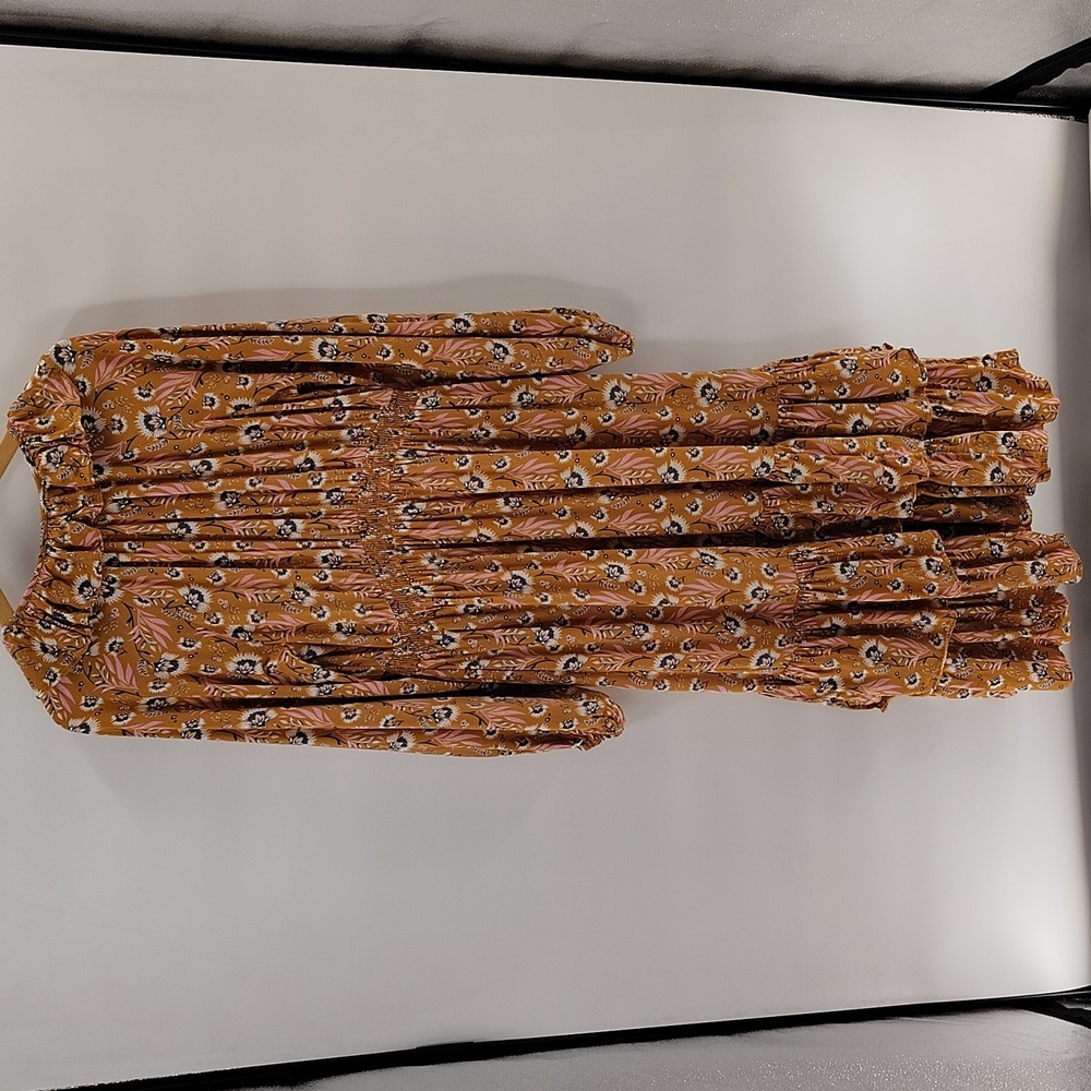 Universal Thread Dress Size Medium Tan Balloon Lo… - image 6